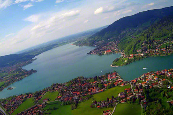 tegernsee-wallberg-helicopter flight-helicopter sightseeing flight-heliflying