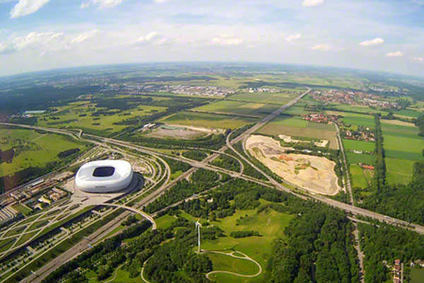 helicopter flight alliance arena highway intersection helicopter sightseeing flight munich