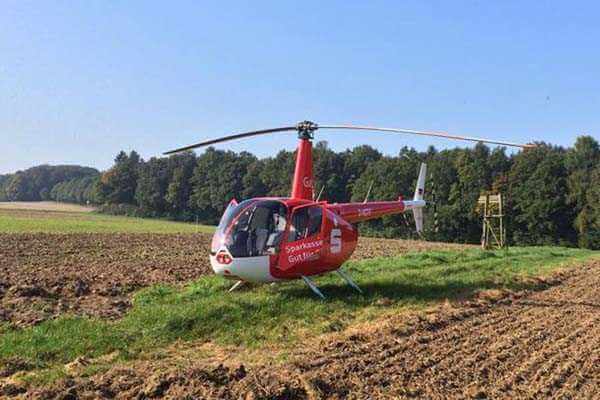 Helicopter sightseeing flights Bremen Rotenburg Wuemme helicopter flight gift surprise VIP flying voucher