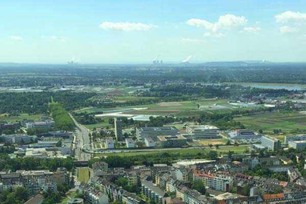 helicopter sightseeing flights moenchengladbach duesseldorf helicopter flight voucher pilot r44 robinson helicopter