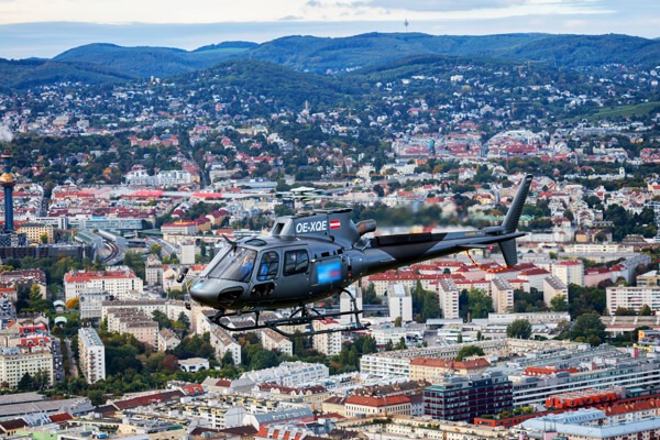 hubschrauber-rundflug-wien-bad-voeslau-gutschein-helikopter-jetranger