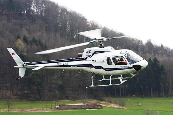 hubschrauber-AS350-eurocopter-h125-selber-fliegen-altenrhein-st.gallen-bregenz