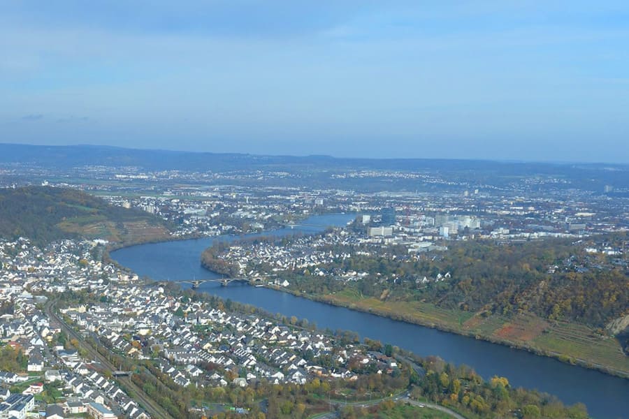 Rheintal aus dem Hubschrauber Rundflug ab Koblenz